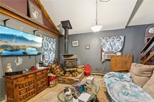 52025 Betts Rd, Wellington, OH 44090 - Photo 14