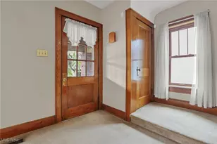 620 N 9th St, Cambridge, OH 43725 - Photo 8