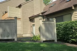 68 Starboard Cir, Akron, OH 44319 - Photo 4