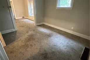 2099 W 81st St, Loveland, OH 44102 - Photo 2