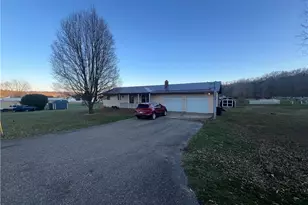 1715 South St, Stockport, OH 43787 - Photo 1