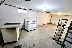 105 Franklin, St Clairsville, OH 43950 - Photo 28