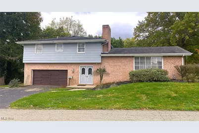 105 Franklin, St Clairsville, OH 43950 - Photo 1