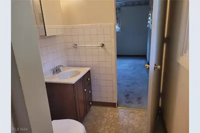 70 Richard, Munroe Falls, OH 44262 - Photo 18