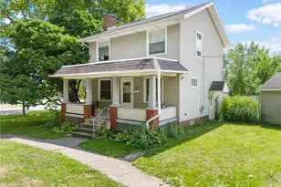 3504 Fairmount Blvd NE, Canton, OH 44705 - Photo 2