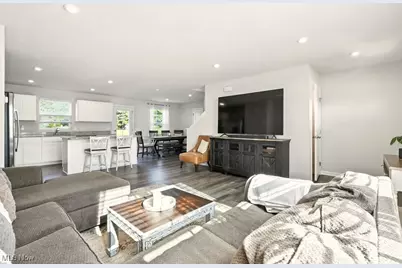 3923 Higgins Drive, Norton, OH 44203 - Photo 12