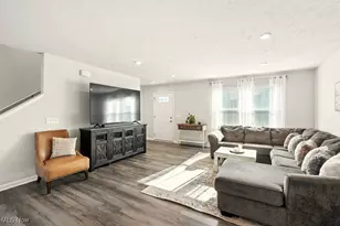 3923 Higgins Dr, Norton, OH 44203 - Photo 14