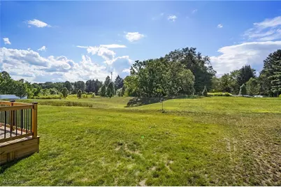 3923 Higgins Drive, Norton, OH 44203 - Photo 4