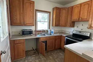 1115 Florida Ave, Akron, OH 44314 - Photo 6