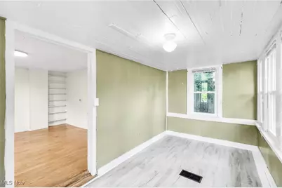 733 Critchfield Street, Millersburg, OH 44654 - Photo 4