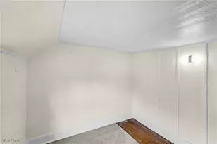 733 Critchfield St, Millersburg, OH 44654 - Photo 32