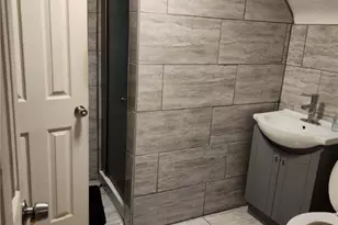 12404 Saywell Ave, Loveland, OH 44108 - Photo 6