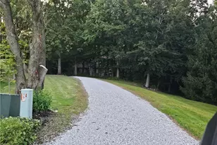 5531 Winter Brook Dr, Valley City, OH 44280 - Photo 2