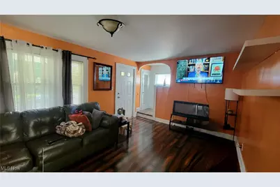 14018 Parkdale Avenue, Loveland, OH 44111 - Photo 10