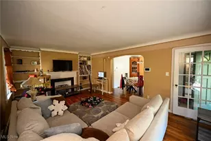 4541 W 174th St, Loveland, OH 44135 - Photo 2