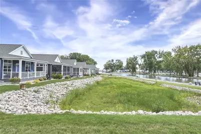 10850 E Bayshore Road W #Canal 13, Marblehead, OH 43440 - Photo 6