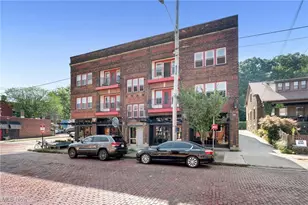 2187 Murray Hill Rd, Loveland, OH 44106 - Photo 1