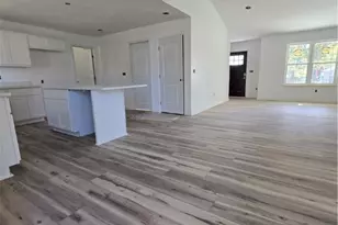 3908 Stow Rd, Stow, OH 44224 - Photo 4