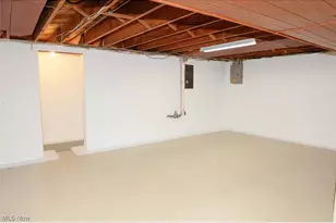 148 Marcia Dr, Youngstown, OH 44515 - Photo 18