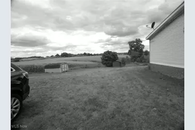 2022 Waterford Road, East Palestine, OH 44413 - Photo 18