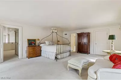 400 Hunters Hollow Drive SE, Warren, OH 44484 - Photo 28