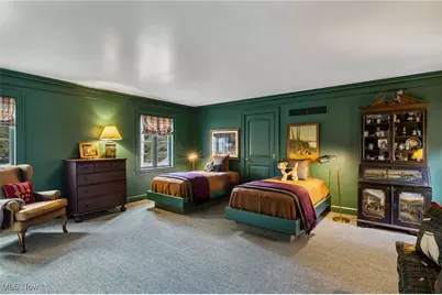 400 Hunters Hollow Drive SE, Warren, OH 44484 - Photo 24