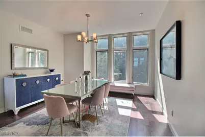 2339 Edgehill Road, Loveland, OH 44106 - Photo 4