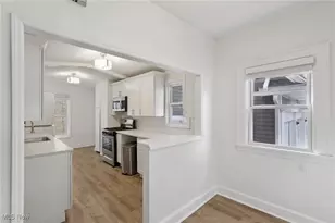 13855 Clifton Blvd, Oakwood, OH 44107 - Photo 22