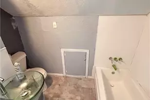 1313 Humbolt Ave, Youngstown, OH 44502 - Photo 14