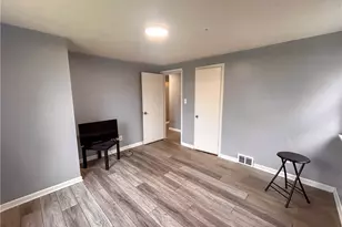 1313 Humbolt Ave, Youngstown, OH 44502 - Photo 10