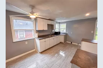 1313 Humbolt Avenue, Youngstown, OH 44502 - Photo 6