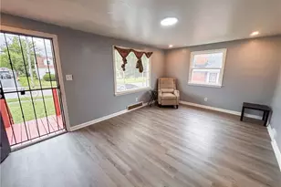 1313 Humbolt Ave, Youngstown, OH 44502 - Photo 2