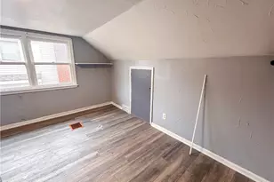 1313 Humbolt Ave, Youngstown, OH 44502 - Photo 16