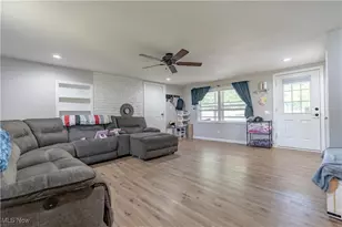 3305 Regent Ave NE, Canton, OH 44705 - Photo 4