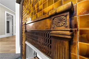 1938 W 65th St, Loveland, OH 44102 - Photo 4