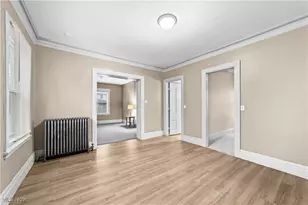 1938 W 65th St, Loveland, OH 44102 - Photo 6