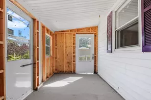 1702 Far View Rd, Akron, OH 44312 - Photo 4