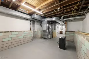 1702 Far View Rd, Akron, OH 44312 - Photo 32