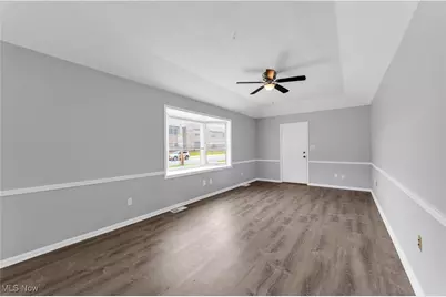 302 Louisiana Avenue, Lorain, OH 44052 - Photo 14