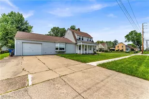302 Louisiana Ave, Lorain, OH 44052 - Photo 2