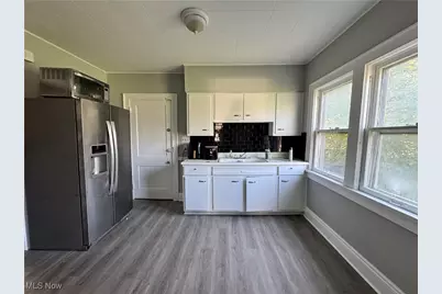 11222 Revere Avenue, Loveland, OH 44105 - Photo 8