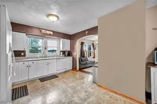 34579 Bainbridge Rd, North Ridgeville, OH 44039 - Photo 18