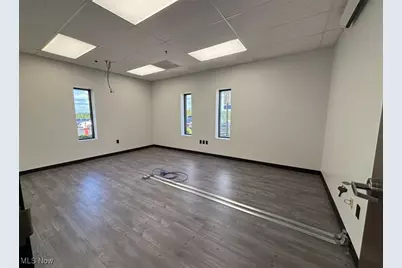 61501 Southgate, Cambridge, OH 43725 - Photo 6