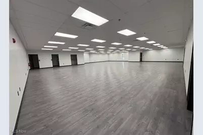 61501 Southgate, Cambridge, OH 43725 - Photo 4