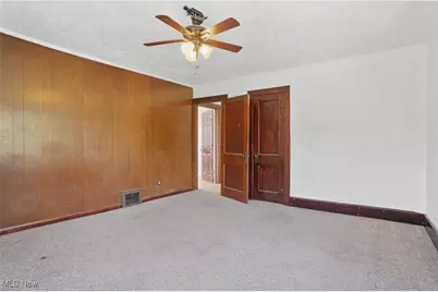 9408 Tallmadge Road, Diamond, OH 44412 - Photo 34