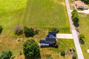 65893 McGregor Hill Rd, Bellaire, OH 43906 - Photo 36