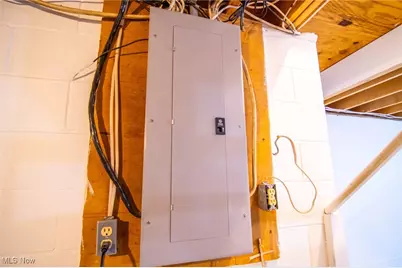 65893 McGregor Hill Road, Bellaire, OH 43906 - Photo 24