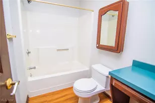 65893 McGregor Hill Rd, Bellaire, OH 43906 - Photo 22