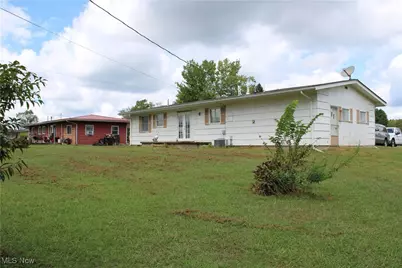 52388 East Drive, Beallsville, OH 43716 - Photo 14