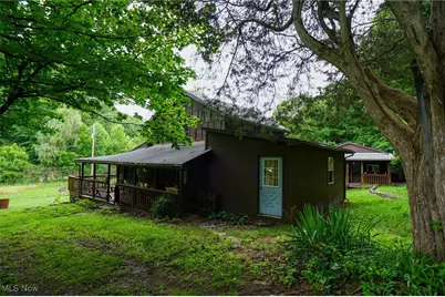 34799 Paw Rd, Lower Salem, OH 45745 - Photo 4